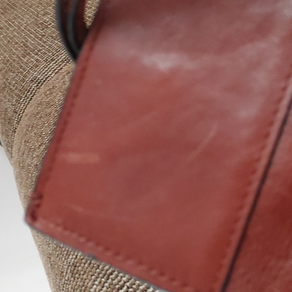 Wilson's Leather Bag - Picture 7 of 7